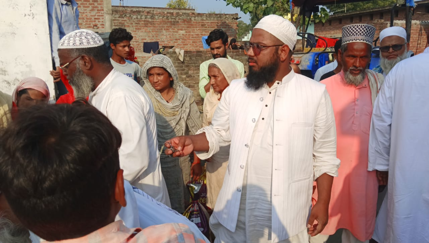 मौलाना सरवर क़ासमी का दौरा: दंगा प्रभावित इलाकों में जाकर पीड़ितों की मदद की।