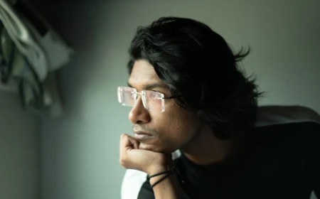 ग़म की आहट: Furkan S Khan की दर्द भरी ग़ज़ल